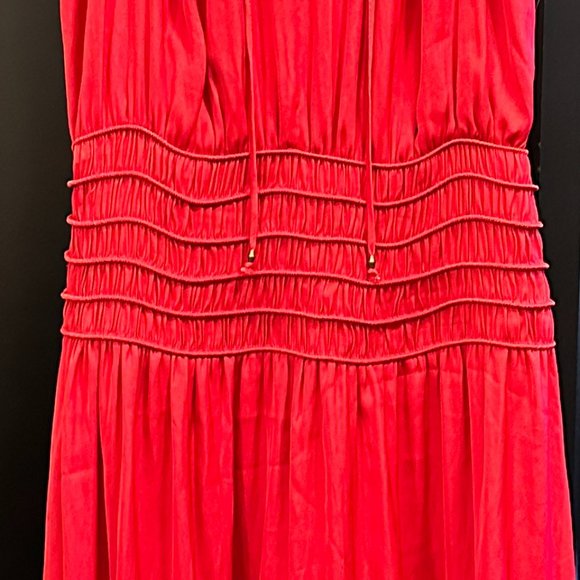 NWT WHBM Beautiful Red Lightweight Silky Dress Size X Small - Picture 6 of 7